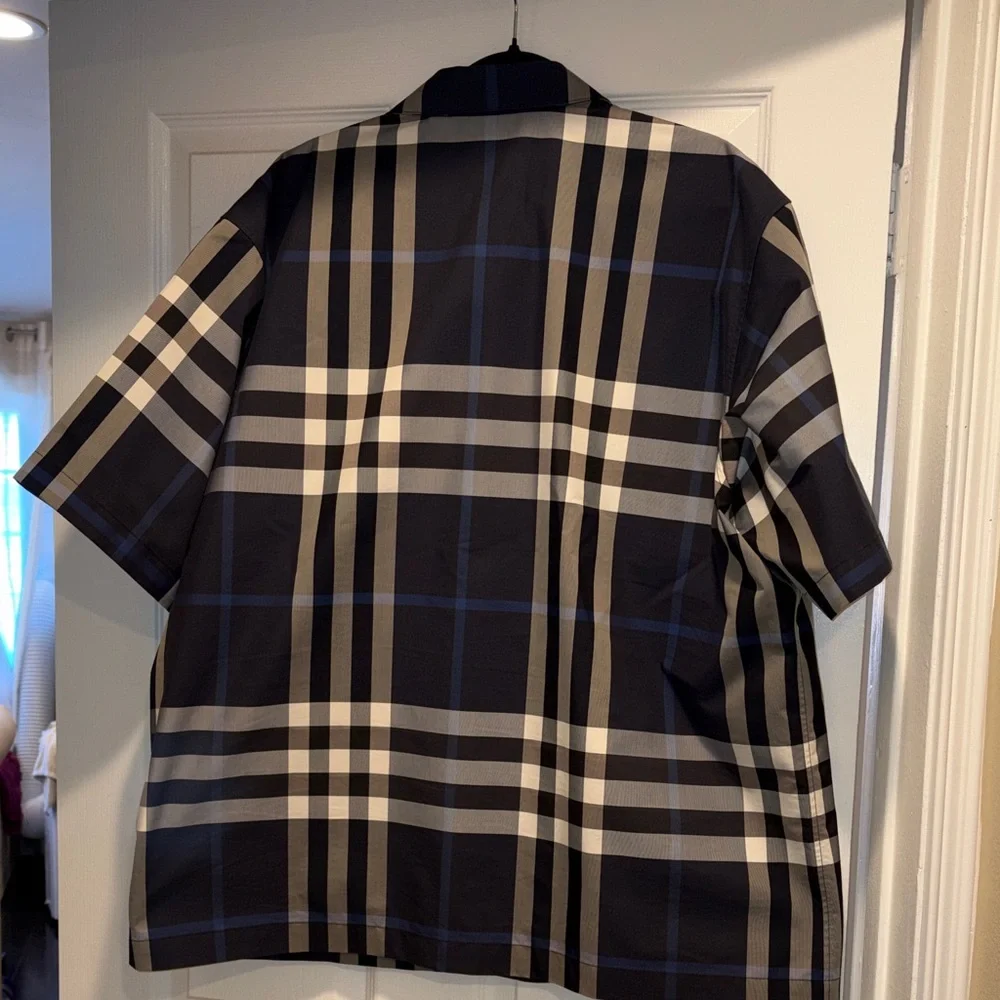 Burberry Men's Short-Sleeve Plaid Button-Up Shirt - Black & White - Picture 7 of 8